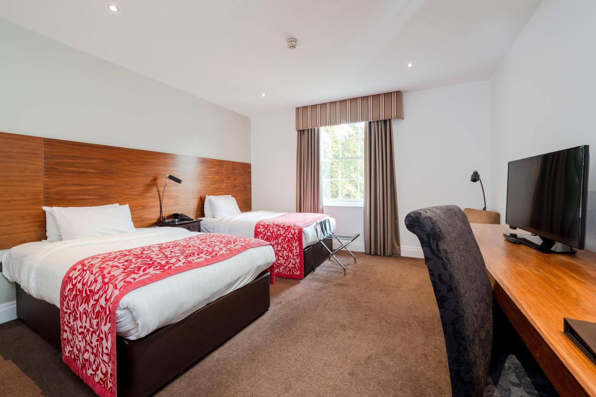 Best Western Plus Aston Hall Hotel Экстерьер фото