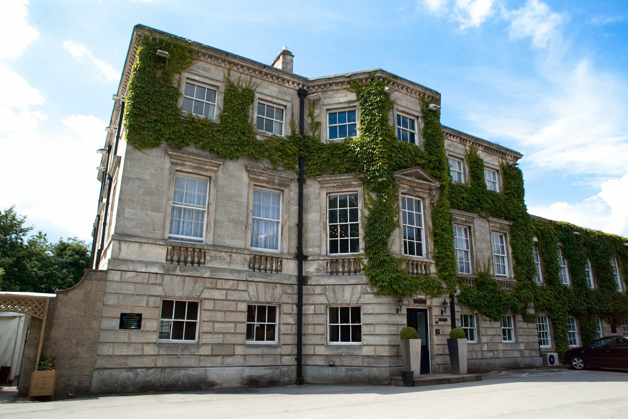 Best Western Plus Aston Hall Hotel Экстерьер фото